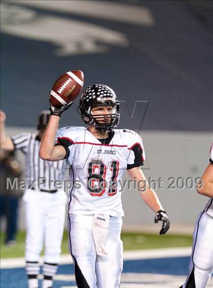 Thumbnail 1 in St. John's vs. Kinkaid photogallery.