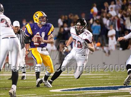 Thumbnail 1 in St. John's vs. Kinkaid photogallery.