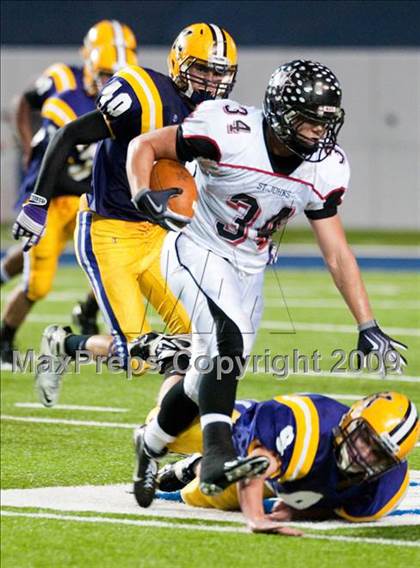 Thumbnail 3 in St. John's vs. Kinkaid photogallery.