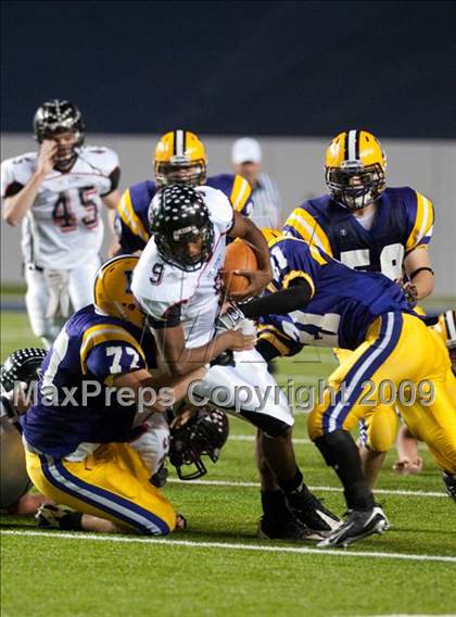 Thumbnail 1 in St. John's vs. Kinkaid photogallery.