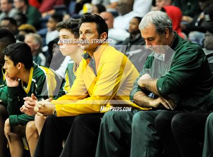 Thumbnail 3 in De La Salle vs. Damien (MaxPreps MLK Classic) photogallery.