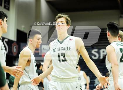 Thumbnail 3 in De La Salle vs. Damien (MaxPreps MLK Classic) photogallery.