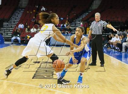 Thumbnail 3 in Shabazz vs. East Orange Campus photogallery.