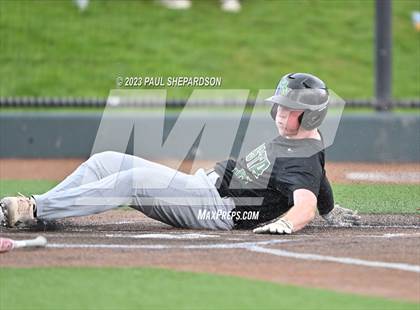 Thumbnail 3 in Regis Jesuit vs. Mountain Vista (CHSAA 5A State - 2nd Round) photogallery.