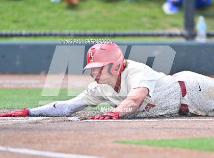 Thumbnail 3 in Regis Jesuit vs. Mountain Vista (CHSAA 5A State - 2nd Round) photogallery.
