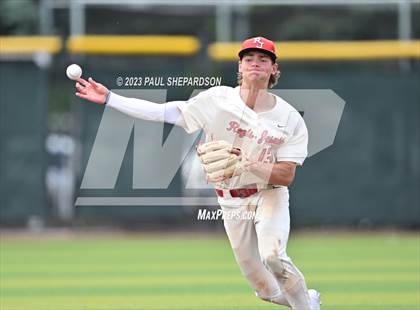 Thumbnail 3 in Regis Jesuit vs. Mountain Vista (CHSAA 5A State - 2nd Round) photogallery.