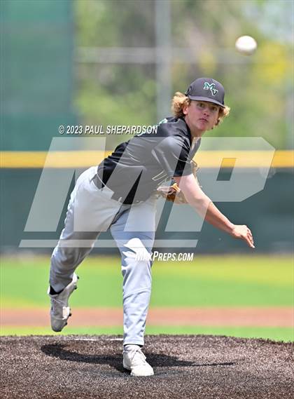 Thumbnail 1 in Regis Jesuit vs. Mountain Vista (CHSAA 5A State - 2nd Round) photogallery.