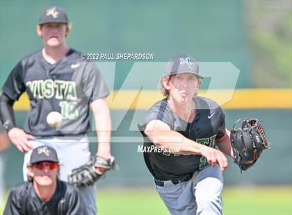 Thumbnail 3 in Regis Jesuit vs. Mountain Vista (CHSAA 5A State - 2nd Round) photogallery.