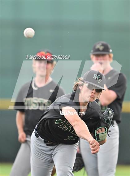 Thumbnail 2 in Regis Jesuit vs. Mountain Vista (CHSAA 5A State - 2nd Round) photogallery.