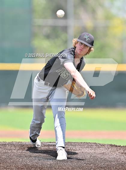 Thumbnail 3 in Regis Jesuit vs. Mountain Vista (CHSAA 5A State - 2nd Round) photogallery.