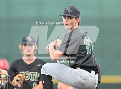 Thumbnail 2 in Regis Jesuit vs. Mountain Vista (CHSAA 5A State - 2nd Round) photogallery.