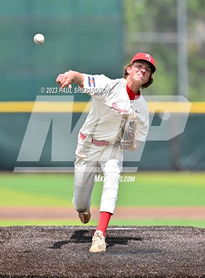 Thumbnail 1 in Regis Jesuit vs. Mountain Vista (CHSAA 5A State - 2nd Round) photogallery.