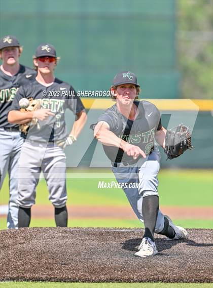 Thumbnail 2 in Regis Jesuit vs. Mountain Vista (CHSAA 5A State - 2nd Round) photogallery.