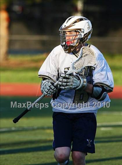Thumbnail 2 in Alpharetta vs Dallas Jesuit photogallery.
