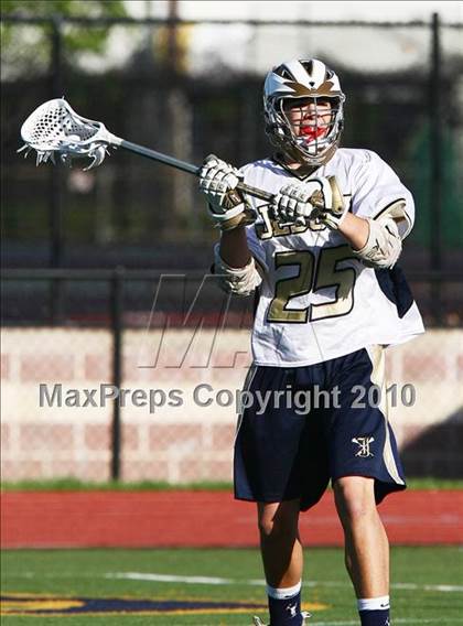 Thumbnail 1 in Alpharetta vs Dallas Jesuit photogallery.