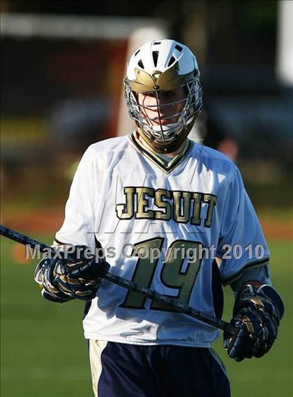 Thumbnail 3 in Alpharetta vs Dallas Jesuit photogallery.