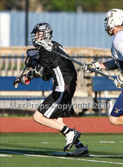 Thumbnail 1 in Alpharetta vs Dallas Jesuit photogallery.