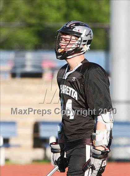 Thumbnail 2 in Alpharetta vs Dallas Jesuit photogallery.