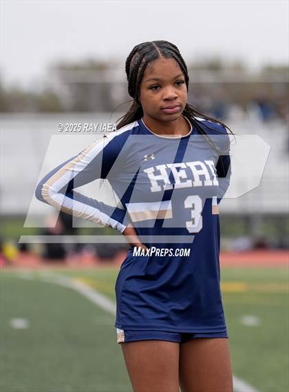 Thumbnail 1 in Elk Grove vs. Rio Americano (River City Raider Cup) photogallery.