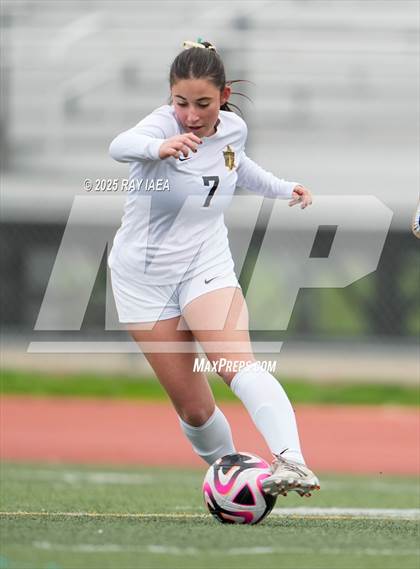 Thumbnail 1 in Elk Grove vs. Rio Americano (River City Raider Cup) photogallery.