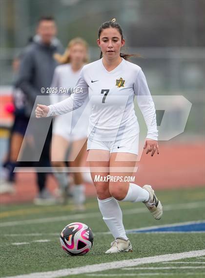 Thumbnail 1 in Elk Grove vs. Rio Americano (River City Raider Cup) photogallery.