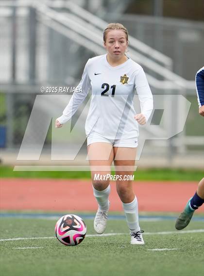 Thumbnail 3 in Elk Grove vs. Rio Americano (River City Raider Cup) photogallery.