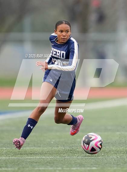 Thumbnail 3 in Elk Grove vs. Rio Americano (River City Raider Cup) photogallery.