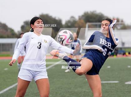 Thumbnail 2 in Elk Grove vs. Rio Americano (River City Raider Cup) photogallery.