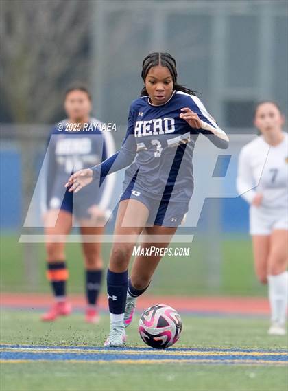 Thumbnail 3 in Elk Grove vs. Rio Americano (River City Raider Cup) photogallery.