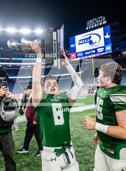 Thumbnail 3 in Grafton vs Duxbury (MIAA Division 4 Final) photogallery.