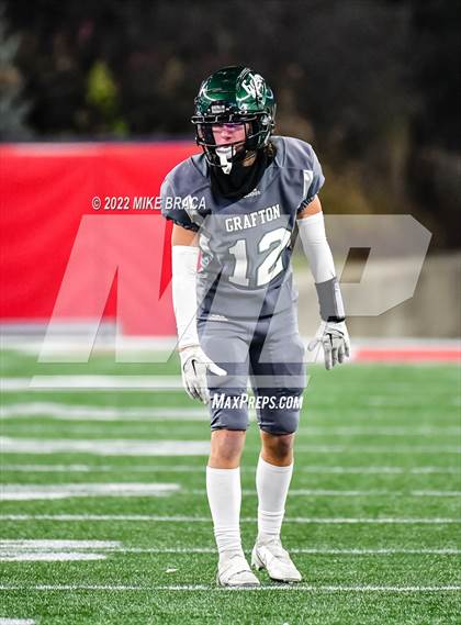 Thumbnail 3 in Grafton vs Duxbury (MIAA Division 4 Final) photogallery.