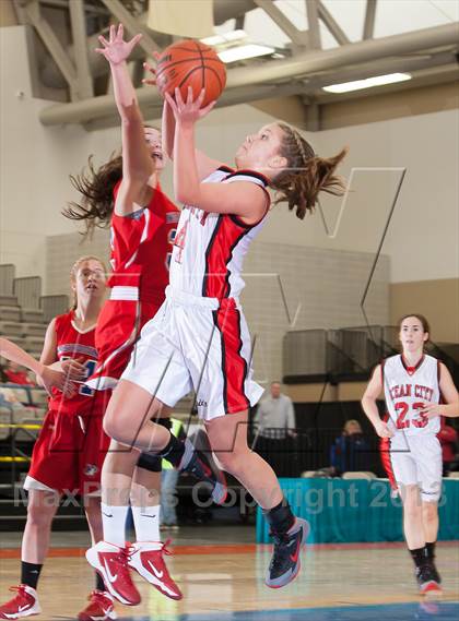 Thumbnail 1 in Ocean City vs. Neshaminy (Wildwood Boardwalk Classic) photogallery.