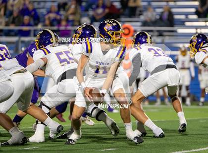 Thumbnail 3 in Weimar @ Mason (UIL Football 2A Division 1 Region 4 Area) photogallery.