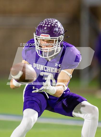 Thumbnail 2 in Weimar @ Mason (UIL Football 2A Division 1 Region 4 Area) photogallery.