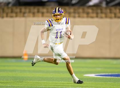 Thumbnail 1 in Weimar @ Mason (UIL Football 2A Division 1 Region 4 Area) photogallery.