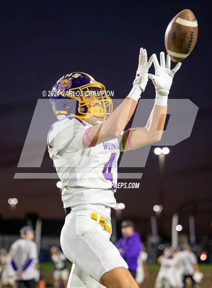 Thumbnail 3 in Weimar @ Mason (UIL Football 2A Division 1 Region 4 Area) photogallery.
