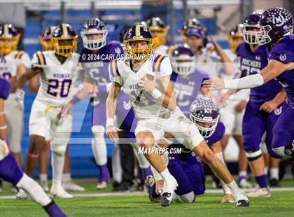 Thumbnail 1 in Weimar @ Mason (UIL Football 2A Division 1 Region 4 Area) photogallery.