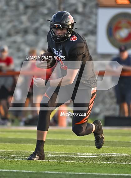 Thumbnail 1 in East Central @ Lawrenceburg photogallery.