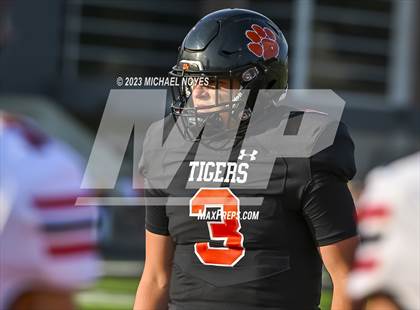 Thumbnail 1 in East Central @ Lawrenceburg photogallery.