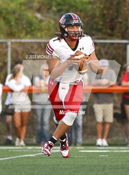 Thumbnail 3 in East Central @ Lawrenceburg photogallery.