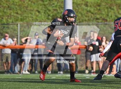 Thumbnail 3 in East Central @ Lawrenceburg photogallery.