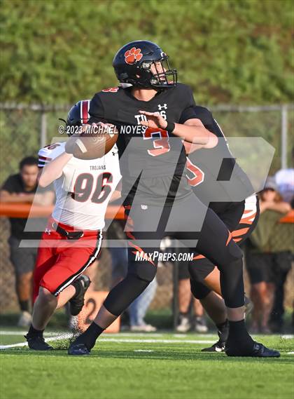 Thumbnail 1 in East Central @ Lawrenceburg photogallery.
