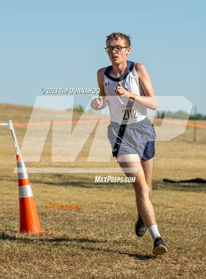 Thumbnail 1 in UIL 6A Boys Cross Country District 25 Finals photogallery.