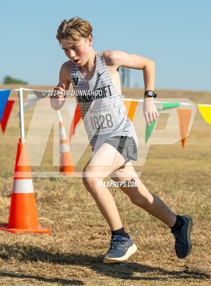 Thumbnail 2 in UIL 6A Boys Cross Country District 25 Finals photogallery.