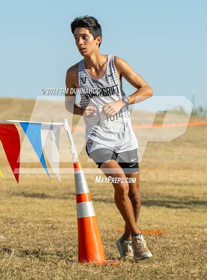 Thumbnail 1 in UIL 6A Boys Cross Country District 25 Finals photogallery.