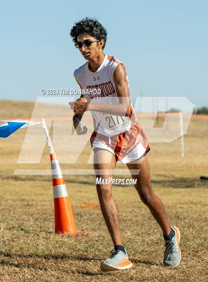 Thumbnail 2 in UIL 6A Boys Cross Country District 25 Finals photogallery.
