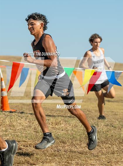 Thumbnail 1 in UIL 6A Boys Cross Country District 25 Finals photogallery.