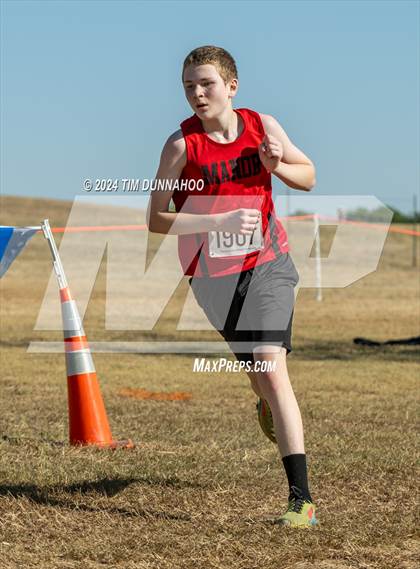 Thumbnail 1 in UIL 6A Boys Cross Country District 25 Finals photogallery.