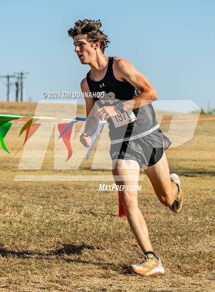 Thumbnail 3 in UIL 6A Boys Cross Country District 25 Finals photogallery.