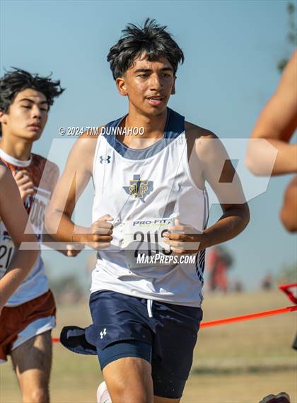 Thumbnail 2 in UIL 6A Boys Cross Country District 25 Finals photogallery.